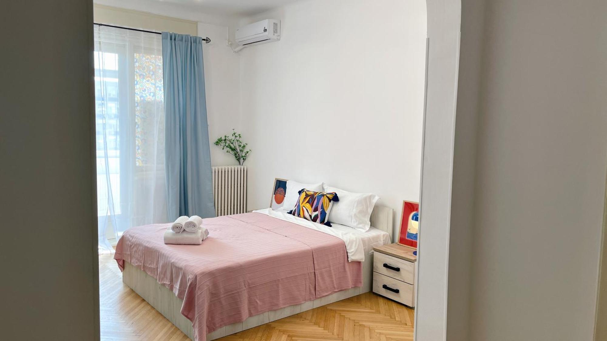Pinkfluid - Charming Studio In Prime Location Bucarest Esterno foto