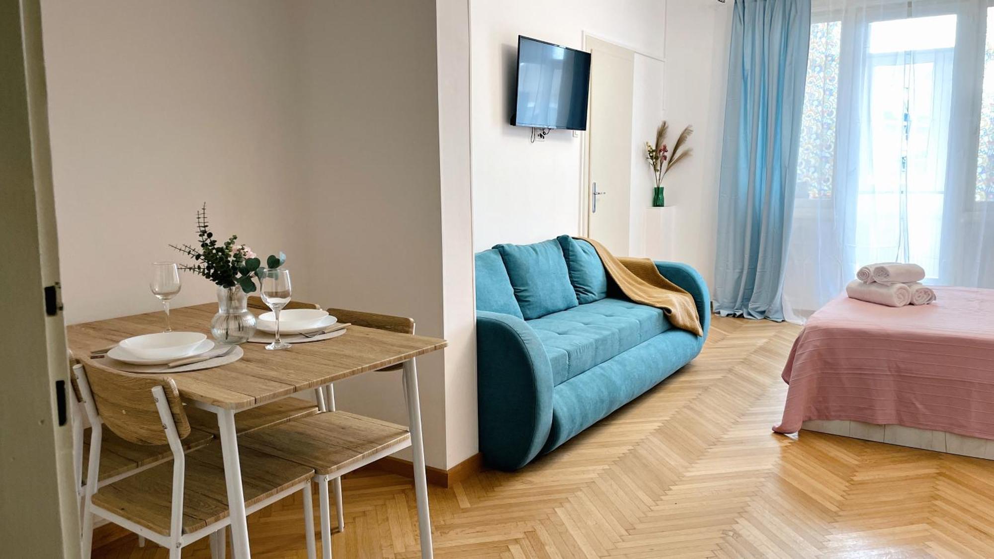 Pinkfluid - Charming Studio In Prime Location Bucarest Esterno foto