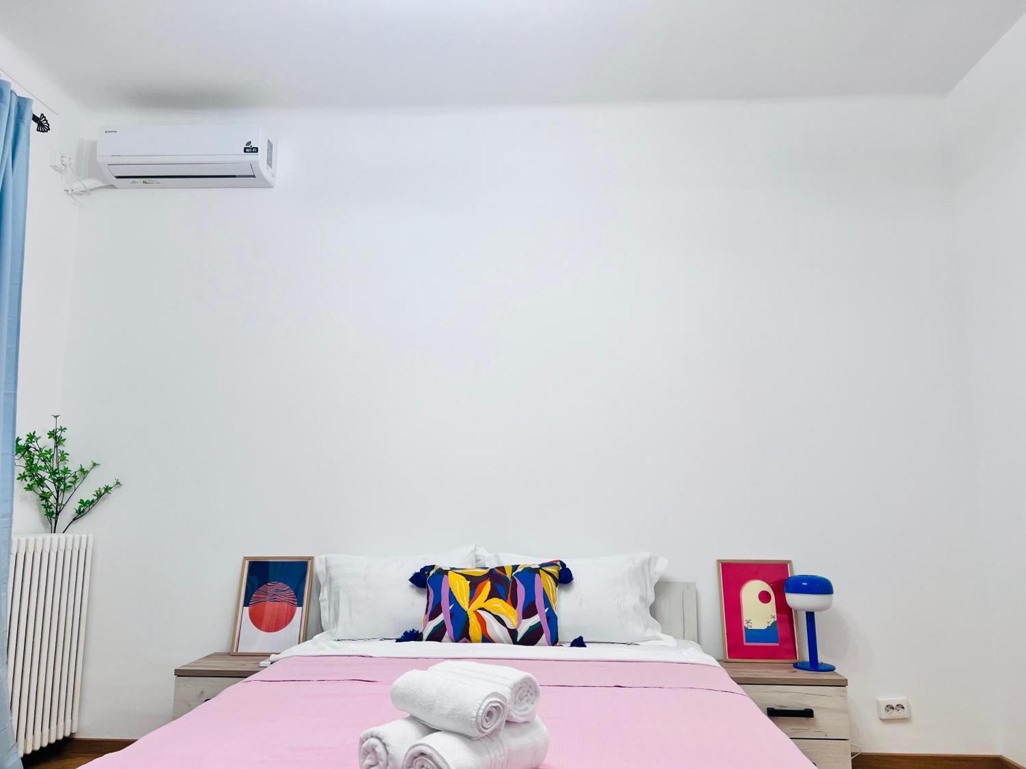 Pinkfluid - Charming Studio In Prime Location Bucarest Esterno foto