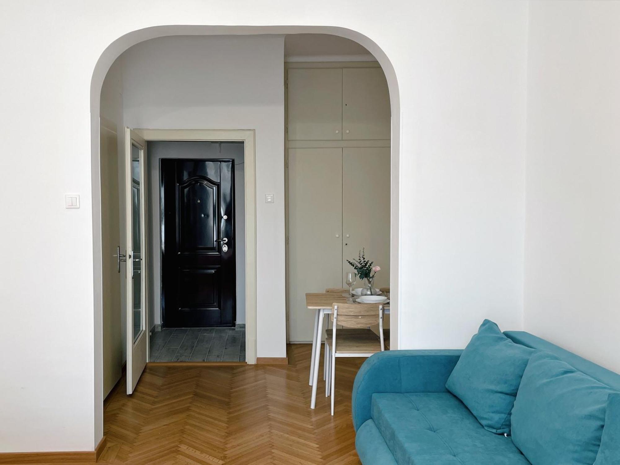 Pinkfluid - Charming Studio In Prime Location Bucarest Esterno foto